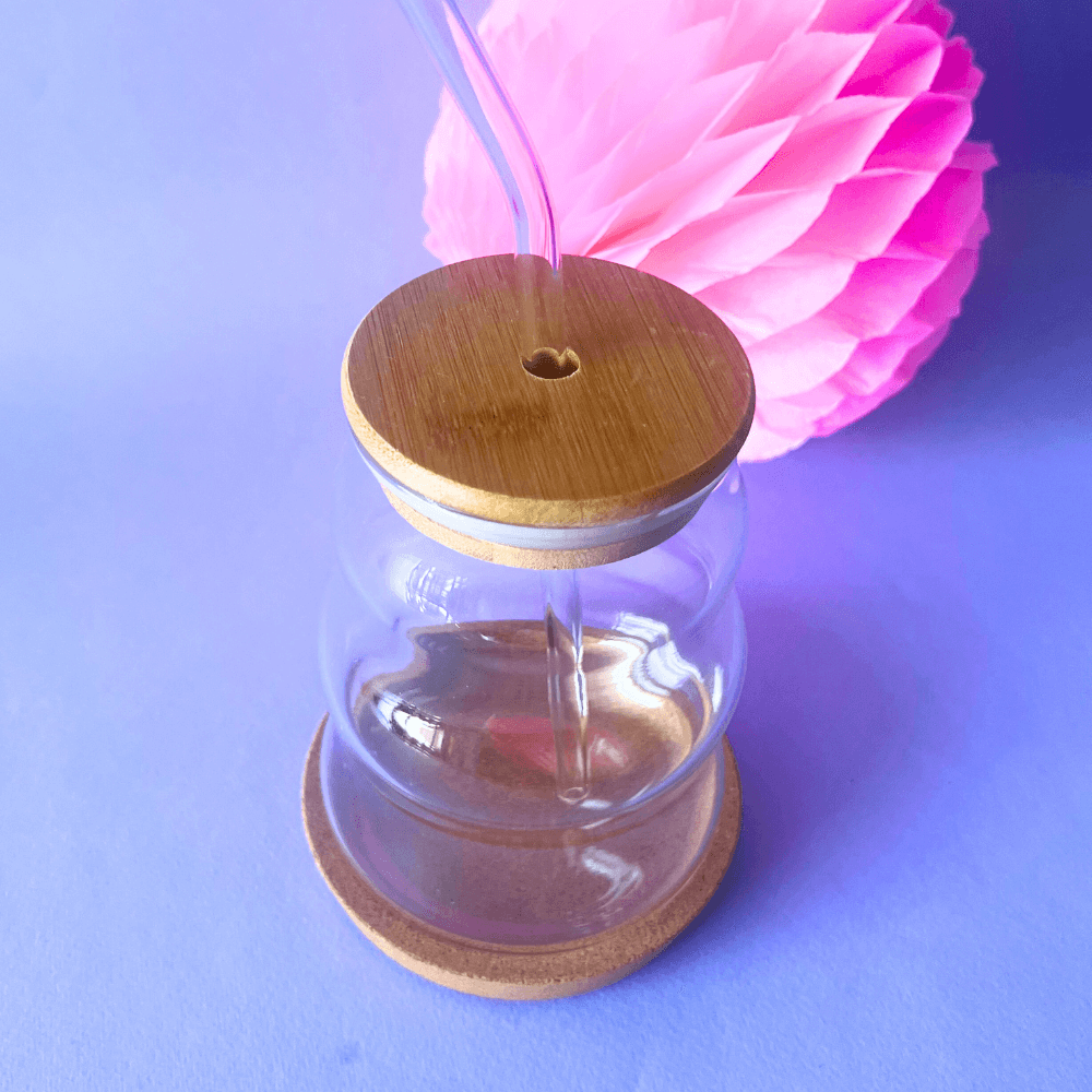 Vaso de Vidrio - Wave con Tapa, Popote y Posavasos