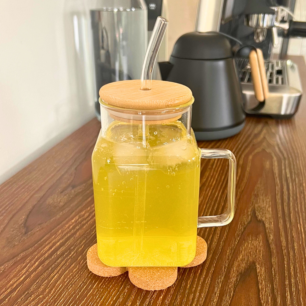 Vaso de Vidrio - Cube con Tapa y Popote